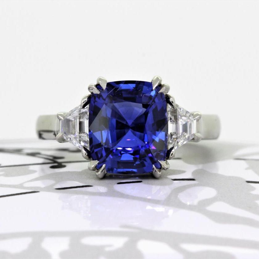 The Ceylon Sapphire & Diamond Ring