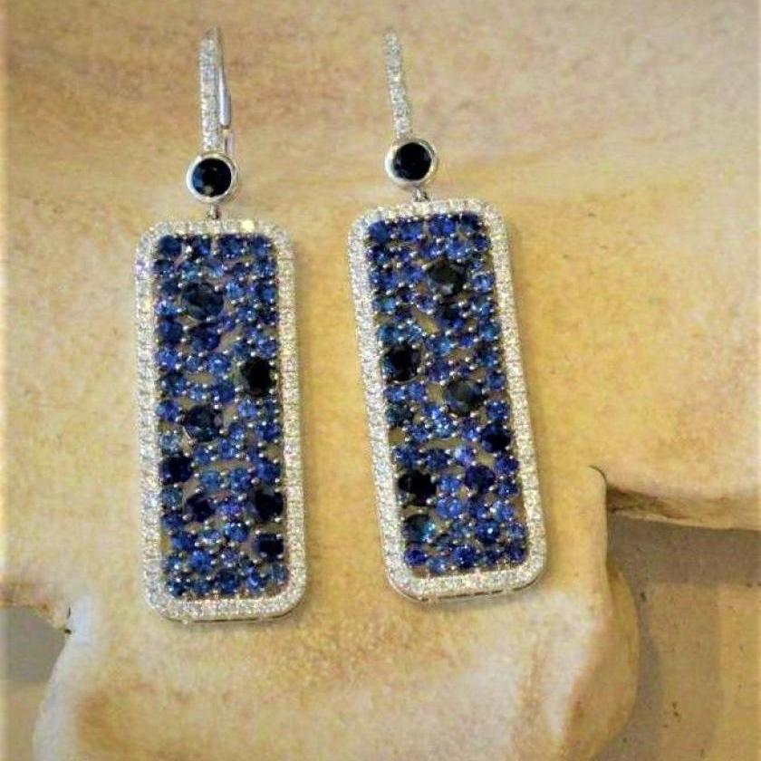 The Sapphire Tablet Earrings - Blue