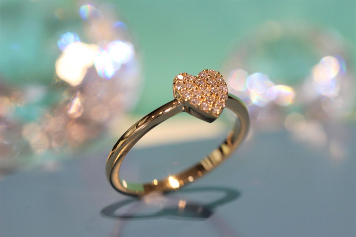 Buy Amia Diamond Heart Ring | Endear Jewellery | Jewelslane.com