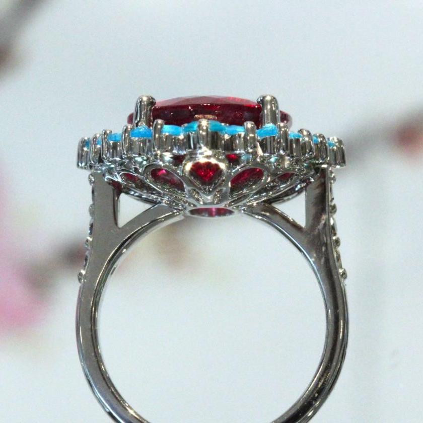 The Rubellite and Apatite Ring