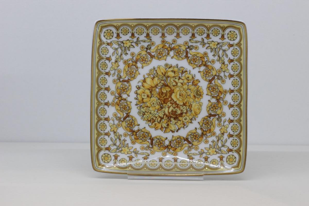 Versace Tribute Square Dish [3149] 0 Birkbecks Jewellers, Bespoke