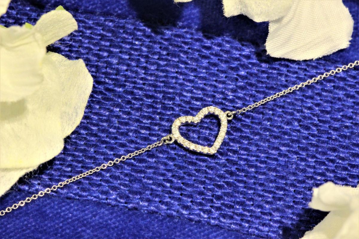 The Diamond Heart Bracelet 9 94 0 Birkbecks Jewellers