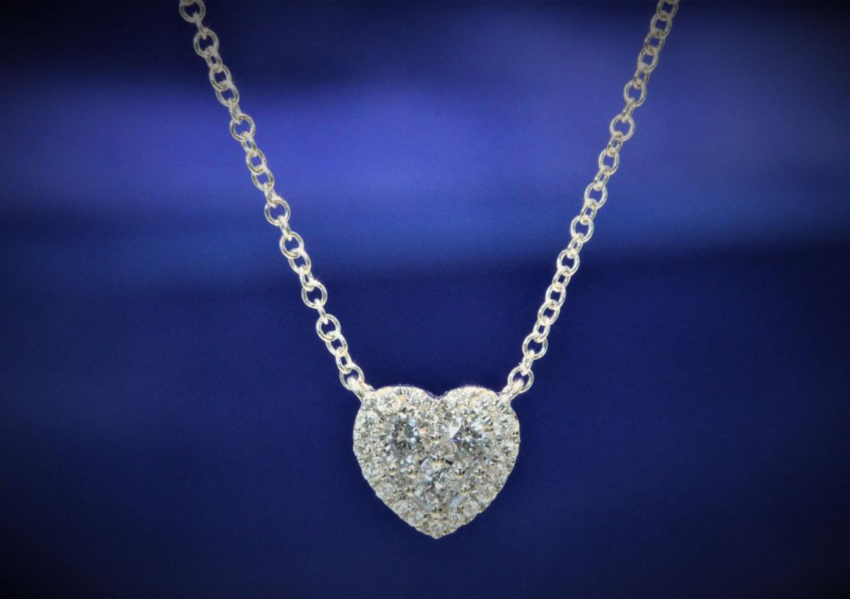 The diamond of heart deals