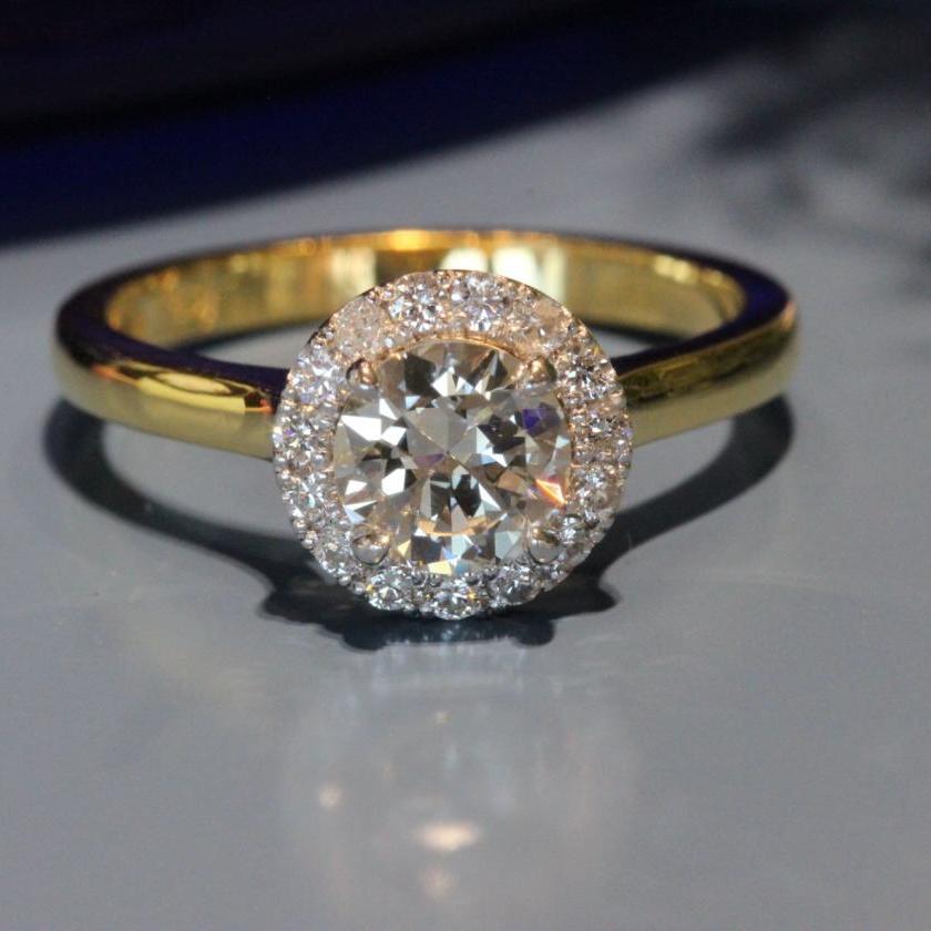The Diamond Halo Engagement Ring - Round