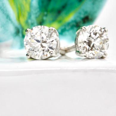 The Diamond Studs - 0.55ct