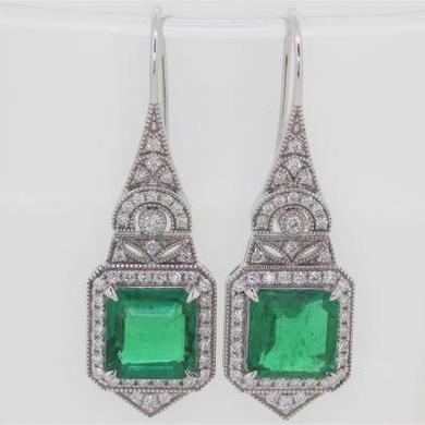 The Emerald Milgrain Earrings
