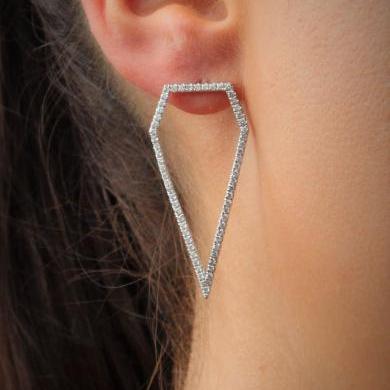 The Diamond Shaped Drop Earrings