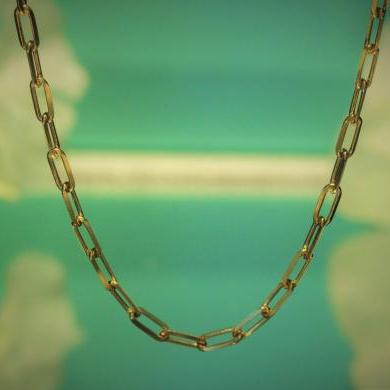 The Yellow Gold Paperclip Chain