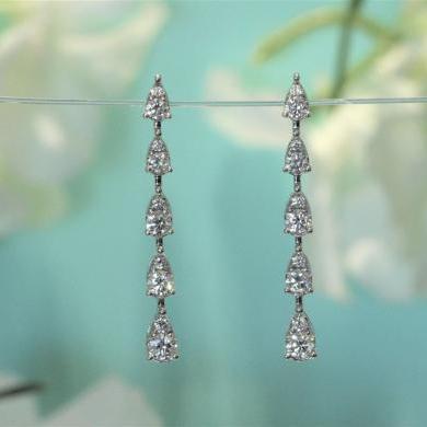 The Trace Diamond Earrings